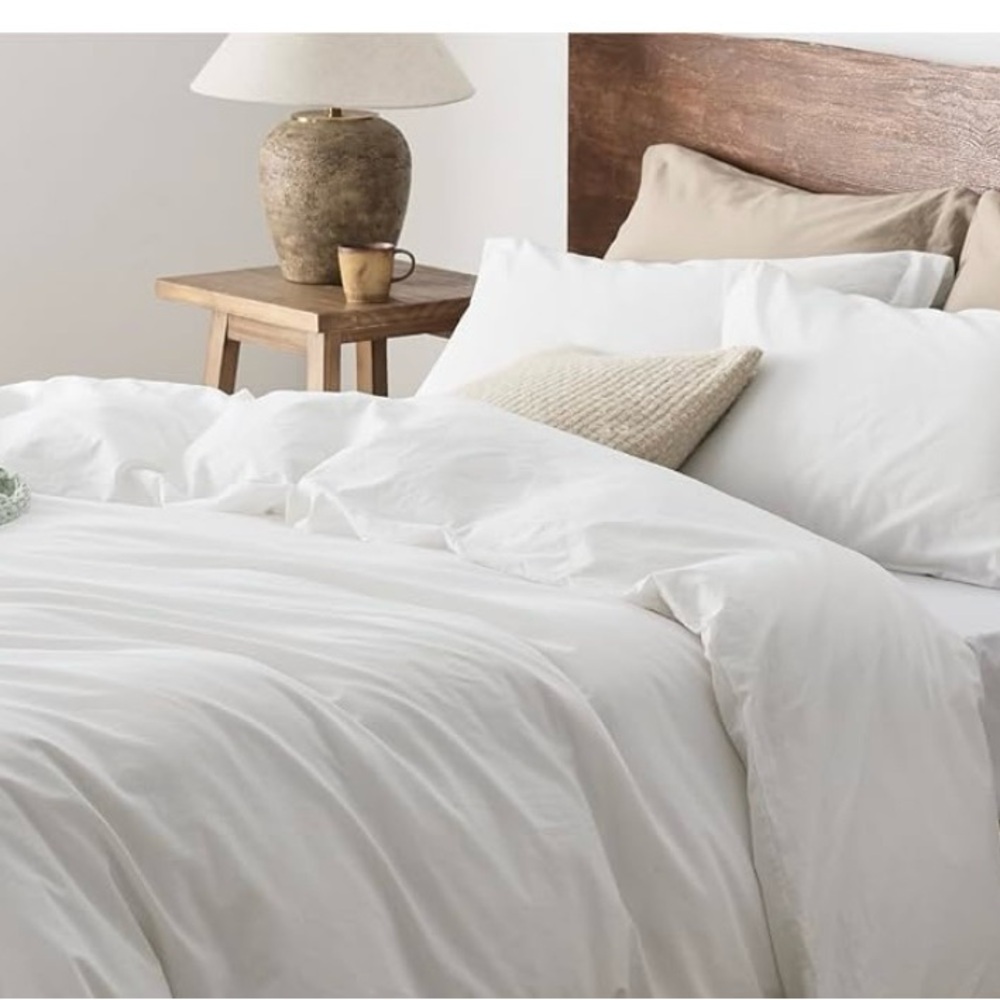 Luxurious White Duvet Cover